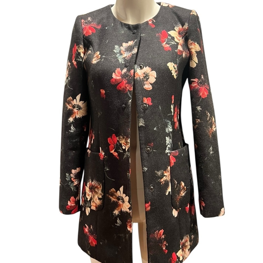 Liu Jo Black Floral Women's Blazer size Eu 40 US Size 8 see measurements. - Picture 3 of 8